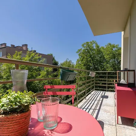 Blisko Centrum Kongresowego I Wawelu By Renters アパート