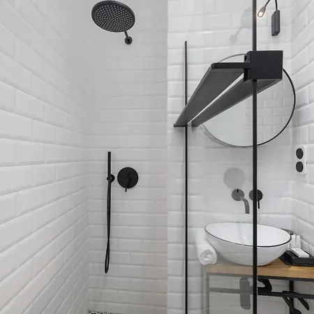 Blisko Centrum Kongresowego I Wawelu By Renters Apartman
